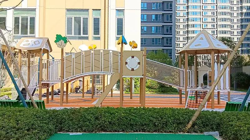 幼儿园主题式组合游乐设施